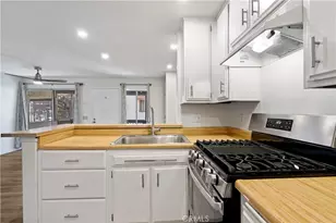 12330 Osborne St, Pacoima, CA 91331 - Photo 2