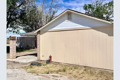 38960 12th St East, Palmdale, CA 93550 - Photo 16