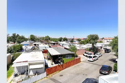 723 W Avenue I, Lancaster, CA 93534 - Photo 34