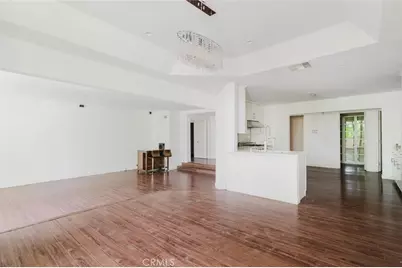 5333 Zelzah Avenue #203, Encino, CA 91316 - Photo 8