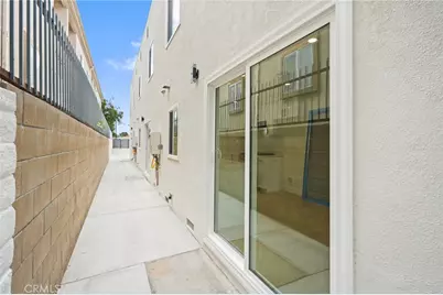 7010 Lennox Avenue, Van Nuys, CA 91405 - Photo 34