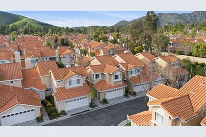 4933 Santo, Oak Park, CA 91377 - Photo 2