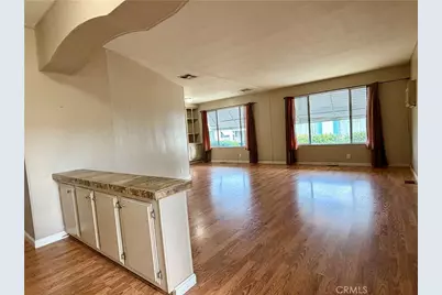 8801 Eton, Canoga Park, CA 91304 - Photo 18