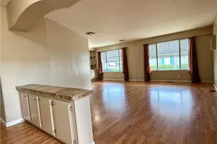 8801 17 Eton, Canoga Park, CA 91304 - Photo 18