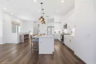 27525 Illumination Ct, Valencia, CA 91381 - Photo 6