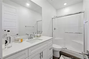 27525 Illumination Ct, Valencia, CA 91381 - Photo 10