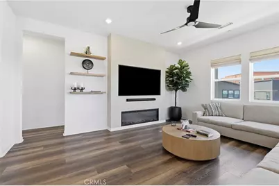 27525 Illumination Court, Valencia, CA 91381 - Photo 2
