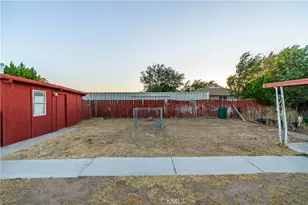 8728 W Ave E12, Lancaster, CA 93536 - Photo 22
