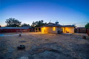 8728 W Ave E12, Lancaster, CA 93536 - Photo 18