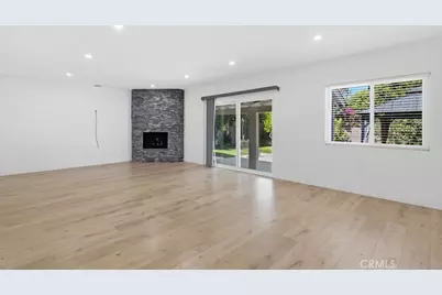 7100 Varna Avenue, North Hollywood, CA 91605 - Photo 4