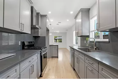 7100 Varna Avenue, North Hollywood, CA 91605 - Photo 10