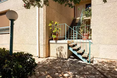 18307 Burbank Blvd #92, Tarzana, CA 91356 - Photo 6