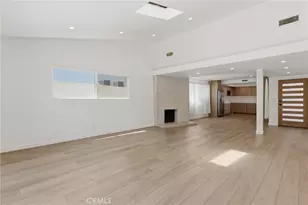 23030 Dolorosa, Woodland Hills, CA 91367 - Photo 6