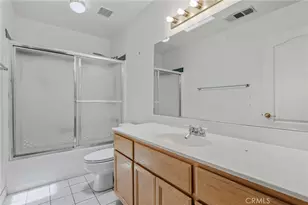 2455 Oneida St, Pasadena, CA 91107 - Photo 16