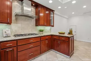 2455 Oneida St, Pasadena, CA 91107 - Photo 10