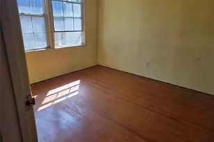 20026 Lull, Winnetka, CA 91306 - Photo 16