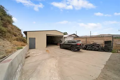 16280 Sierra Highway, Canyon Country, CA 91351 - Photo 4
