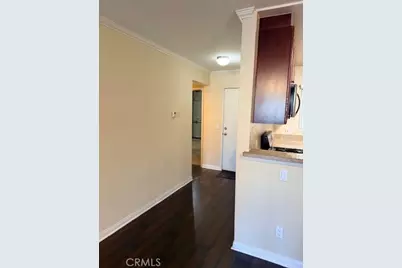 5545 Canoga Avenue, Woodland Hills, CA 91367 - Photo 12