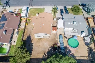 3001 Catalina Dr, Bakersfield, CA 93306 - Photo 28