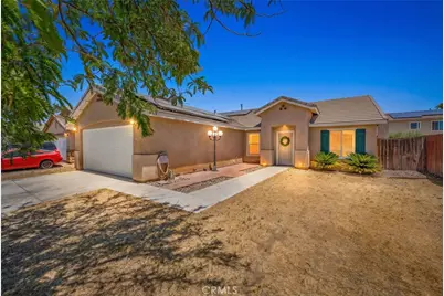 45420 Fairbanks, Lancaster, CA 93534 - Photo 2