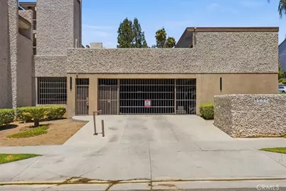 5555 Canyon Crest #2F, Riverside, CA 92507 - Photo 2