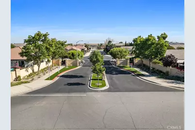 15530 Montalone Place, Bakersfield, CA 93314 - Photo 34