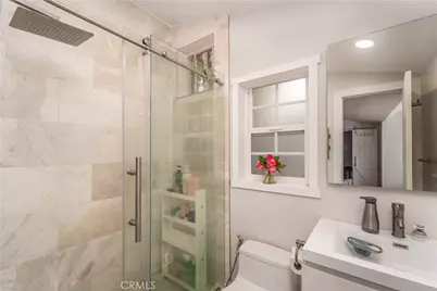 5708 McDonie Avenue, Woodland Hills, CA 91367 - Photo 14