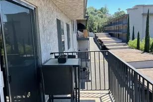 1517 E Garfield Ave, Glendale, CA 91205 - Photo 8
