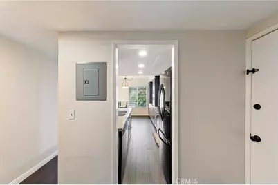 1517 E Garfield Avenue #53, Glendale, CA 91205 - Photo 8