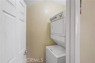 2546 S Bronson, Los Angeles, CA 90018 - Photo 16