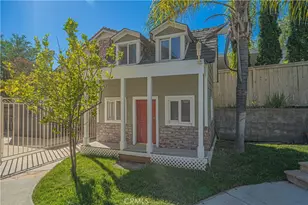 25317 Oak Ridge Dr, Saugus, CA 91350 - Photo 6