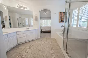 25317 Oak Ridge Dr, Saugus, CA 91350 - Photo 28