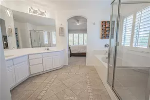 25317 Oak Ridge Dr, Saugus, CA 91350 - Photo 28