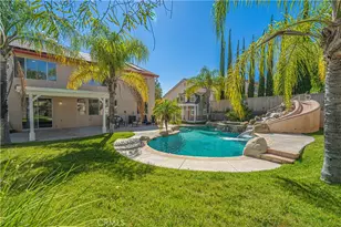 25317 Oak Ridge Dr, Saugus, CA 91350 - Photo 4