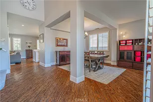 25317 Oak Ridge Dr, Saugus, CA 91350 - Photo 8