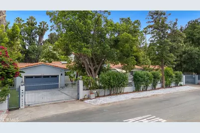 19436 Hatteras Street, Tarzana, CA 91356 - Photo 2