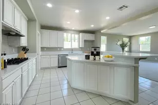 6727 Miramar Ln, Palmdale, CA 93551 - Photo 8
