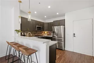 24545 Town Center Dr, Valencia, CA 91355 - Photo 4