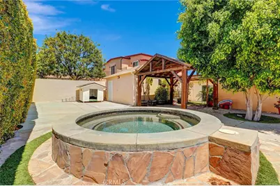 16670 Moorpark, Encino, CA 91436 - Photo 30