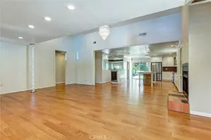 16670 Moorpark, Encino, CA 91436 - Photo 8