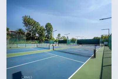 9735 Via Roma, Burbank, CA 91504 - Photo 30