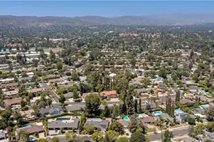 23459 Canzonet St, Woodland Hills, CA 91367 - Photo 36