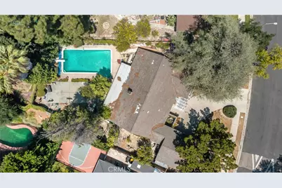 23459 Canzonet Street, Woodland Hills, CA 91367 - Photo 34