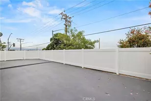 28201 Hot Springs, Canyon Country, CA 91351 - Photo 26