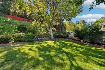 12055 Dresden Place, Granada Hills, CA 91344 - Photo 28