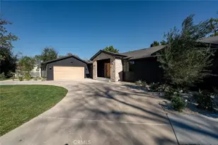 8960 Oak Park Ave, Sherwood Forest, CA 91325 - Photo 4