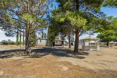 5891 Casper Avenue, Mojave, CA 93501 - Photo 2