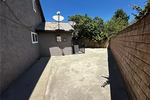 15156 McIntyre St, Sylmar, CA 91342 - Photo 30