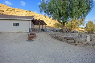 6931 Sierra, Agua Dulce, CA 91390 - Photo 46