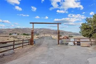 6931 Sierra, Agua Dulce, CA 91390 - Photo 2
